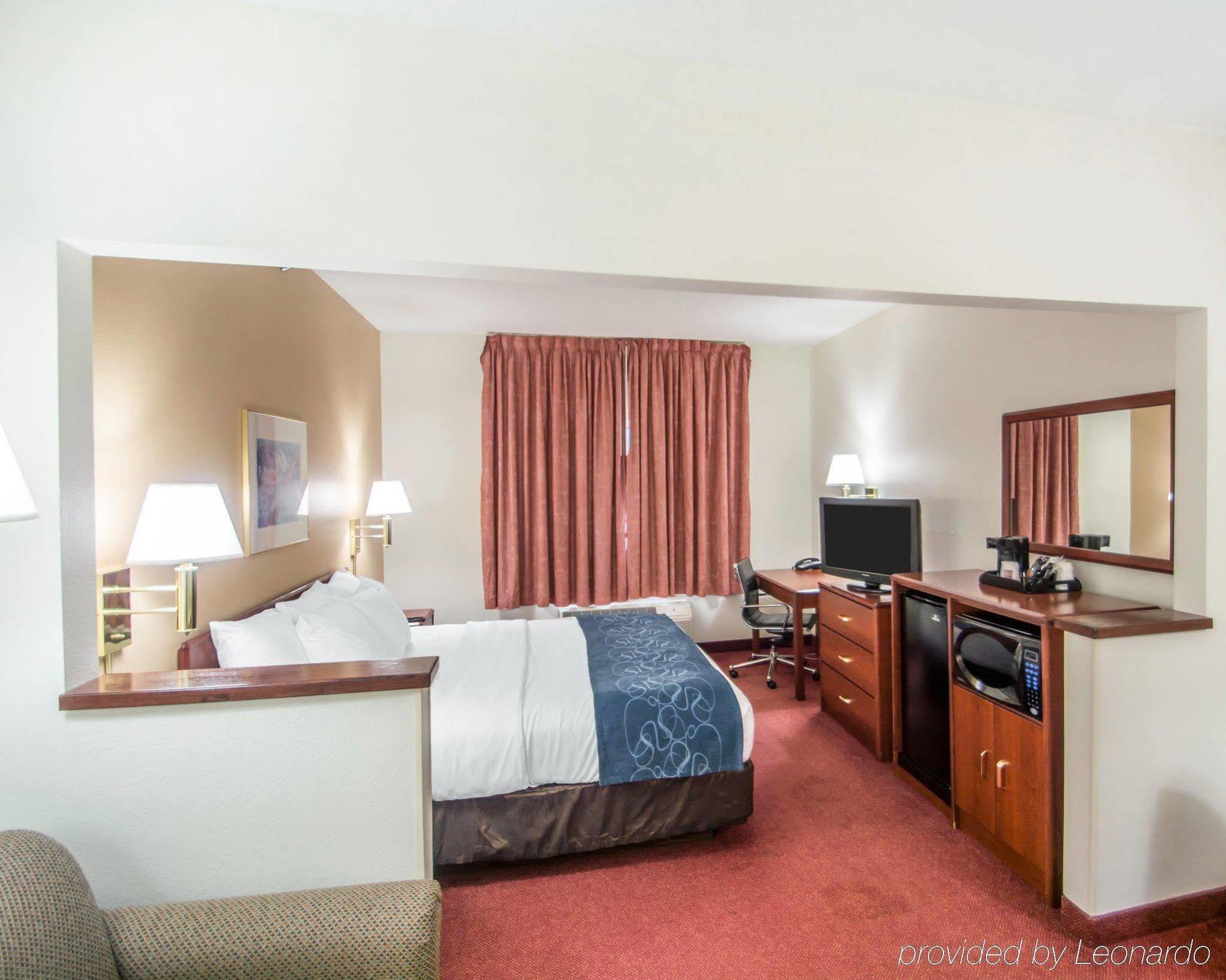 Comfort Suites Rochester Henrietta University Area Exterior foto